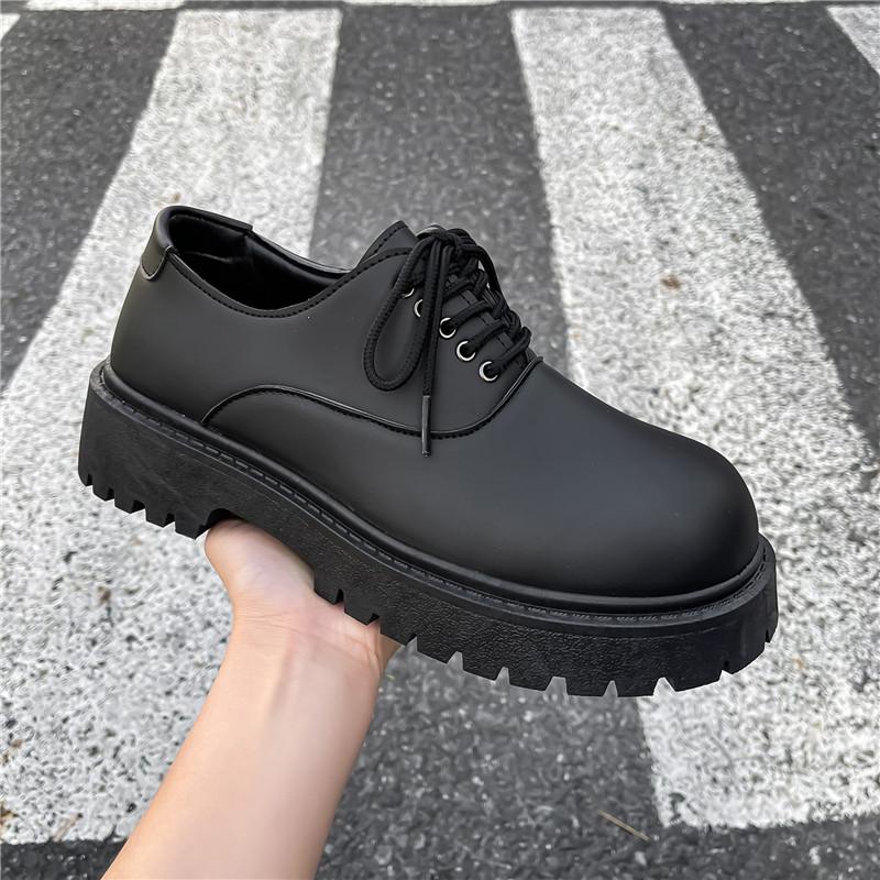 Jarní nové světlé kožené boty s velkou hlavou Pánské boty pro volný čas Pánské malé kožené boty 39-44