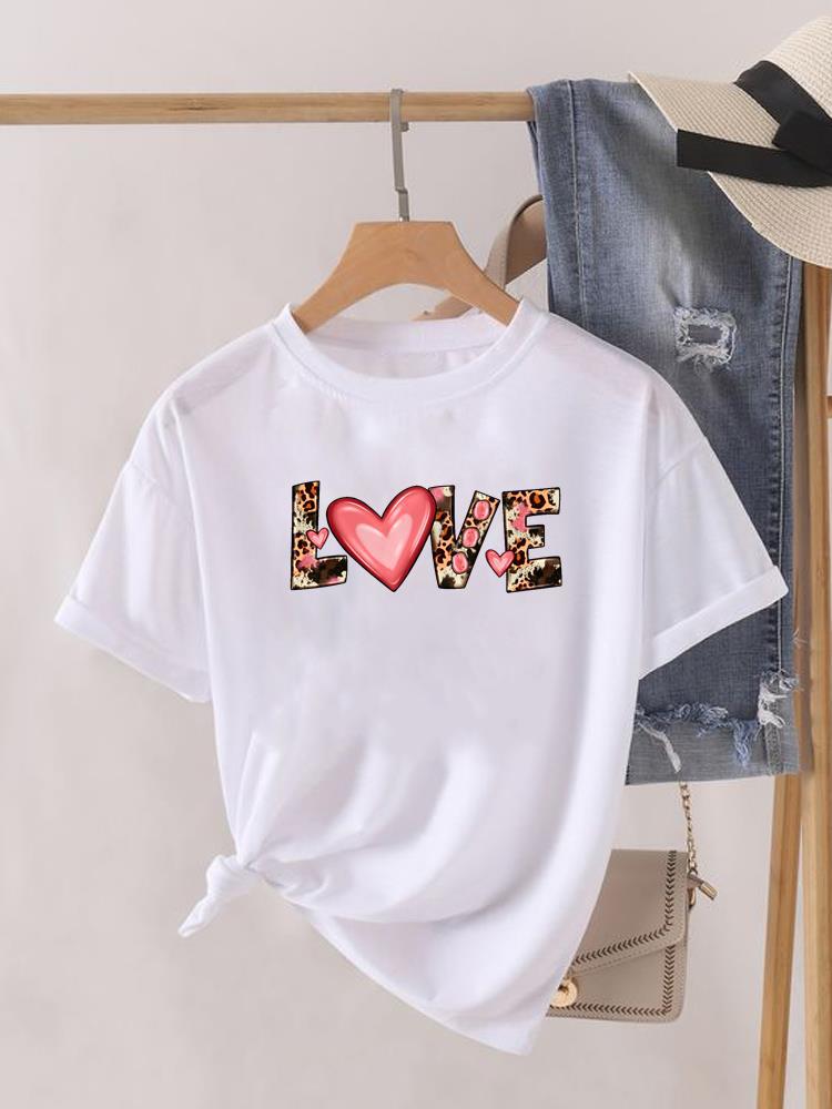 Cute Love Letter Heart Print T Shirt Women Love You Letter Graphic Short Sleeve Casual Summer Aesthetic Valentines Daily Tee