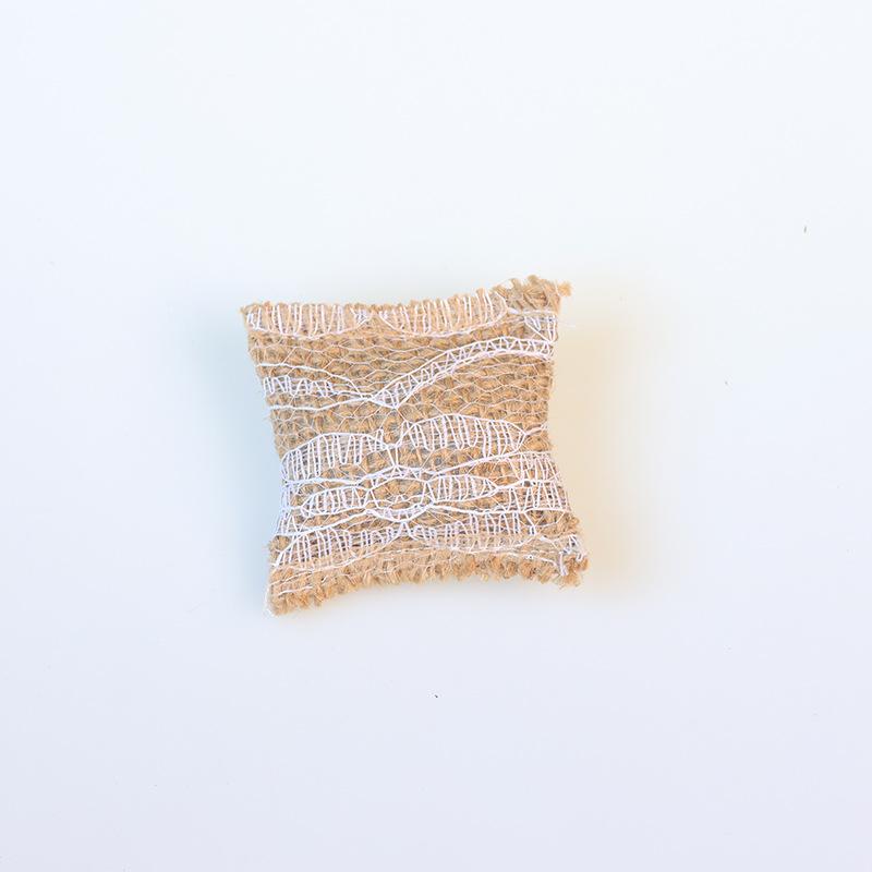 2Pcs 1/12 Dollhouse Simulation Mini Lace Pillow Sofa Cushion Living Room Decoration Dolls House Decor Accessories