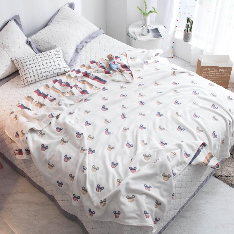 The New Cotton Six-layer Gauze Towel Quilt Is A Single Double Air Conditioning Blanket, A Cotton Sofa Towel, A Four-season Lunch Break Blanket