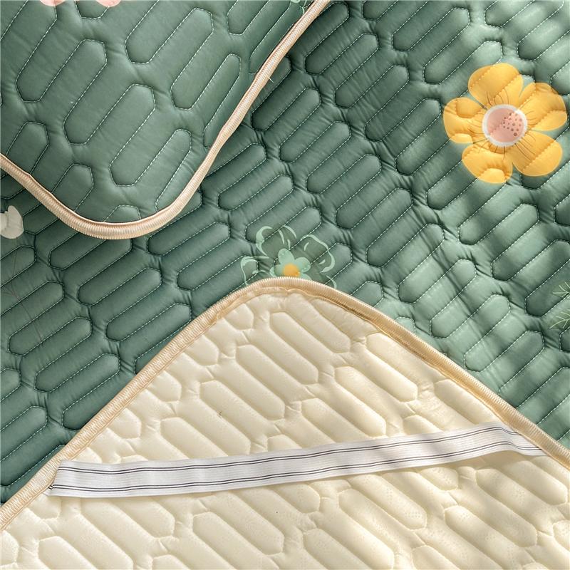 Flowers Latex Summer Mat Kit Cooling Feel Bed Pad and Pillowcase Cold Sleeping Bed Mat for Summer Breathable Folding Cool Mat