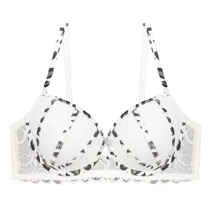 Plus Size Women Thin Sexy Lace Leopard Print Color Collision To Collect The Pair of Breasts To Gather Underwear