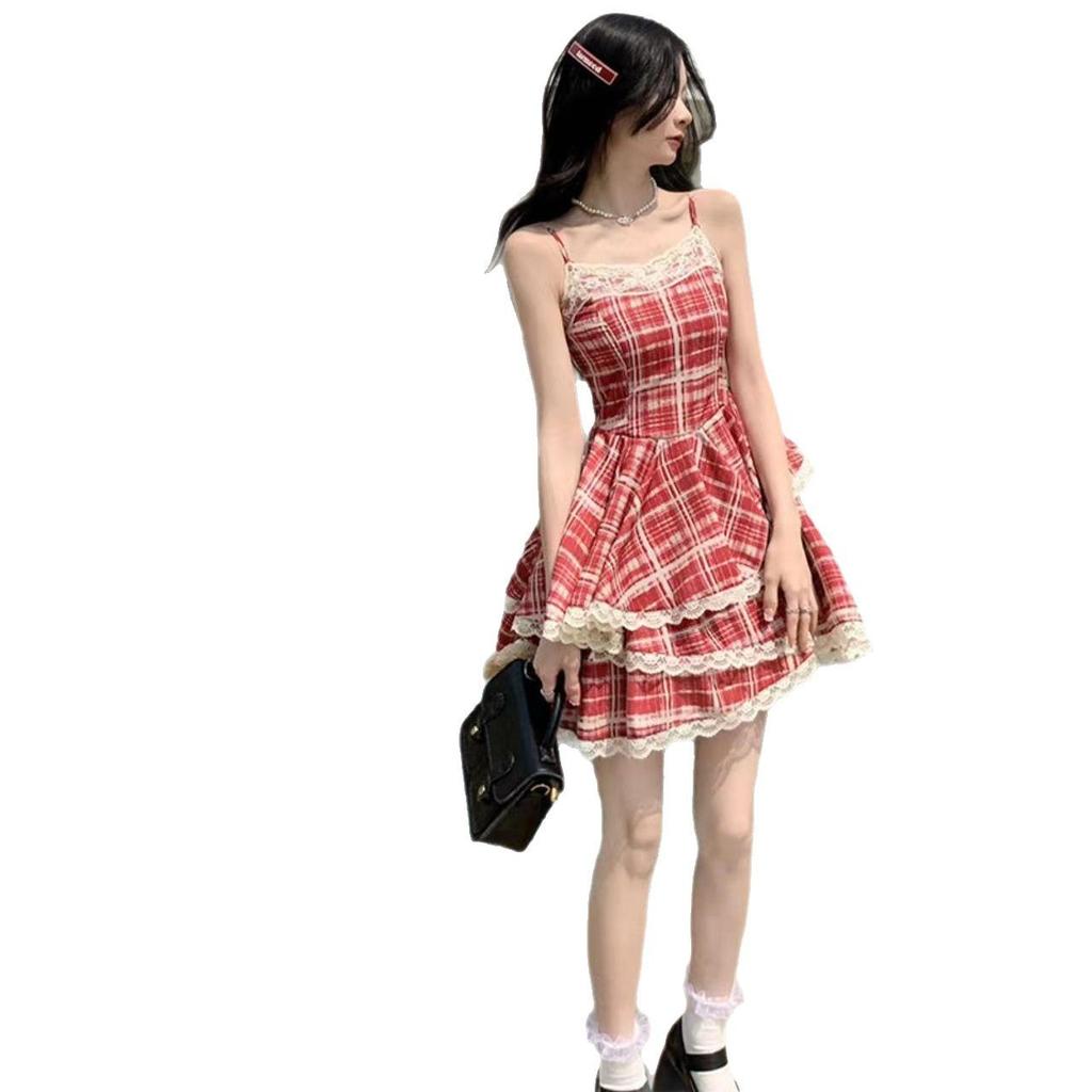 Playful Age-reducing Dress Summer New Suspender Skirt High Waist Temperament Design Sense Lace Edge Fluffy Skirt