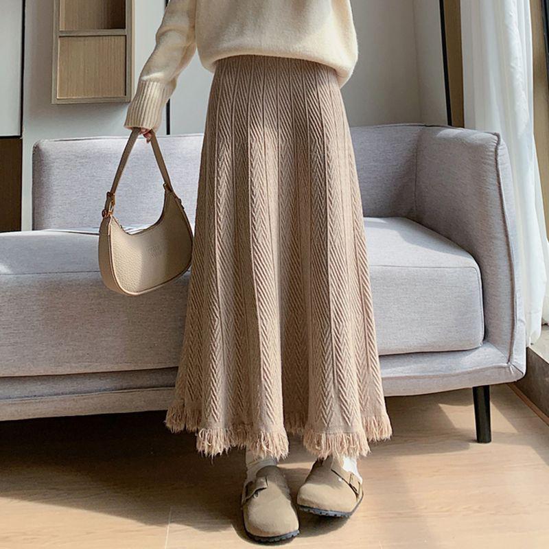 Women's High-Waisted Woolen Tassel Knitted A-Line Midi Skirt for Autumn and Winter