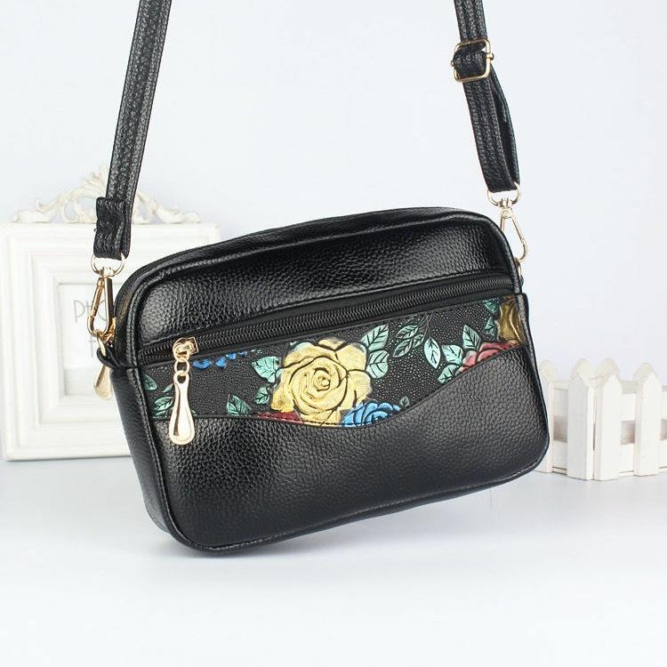 

New women s shoulder bag fashion trend embossed crossbody portable dual-purpose mother bag women ярко-розовый