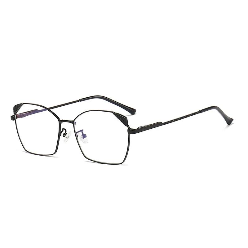 Trendy Blue Ray Blocking Anti-Blue Light Glasses Ultralight Eye Protection Square Eyeglasses Women Designers Metal Frame Glasses