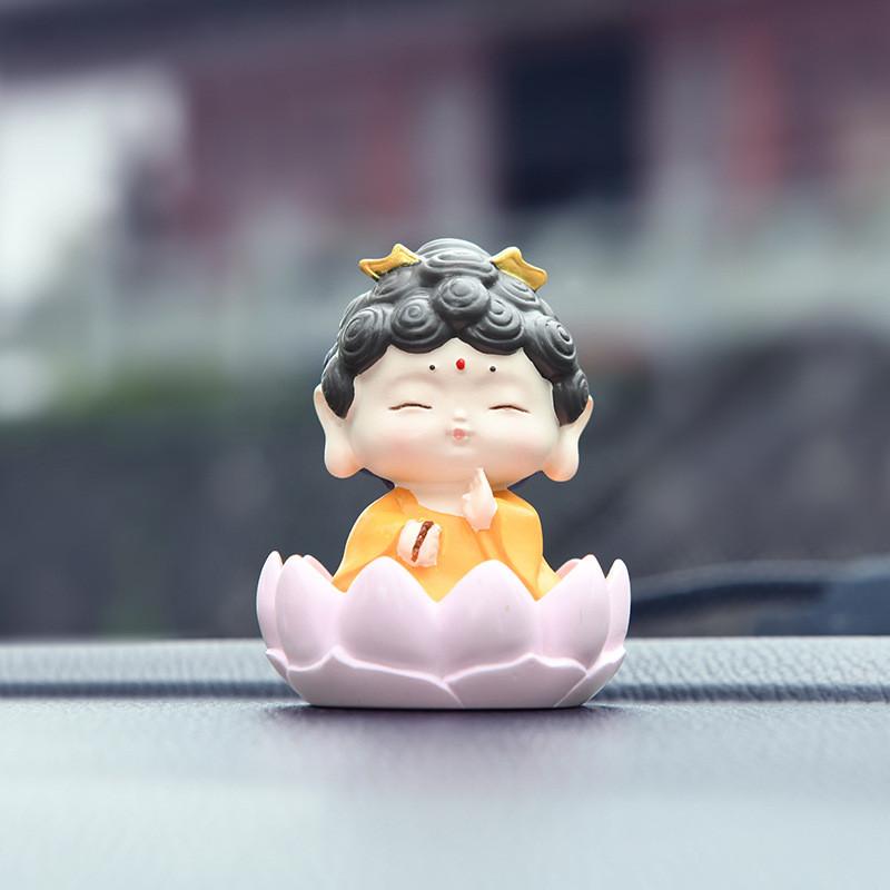 Buddha Car Ornaments Resin Craft With Lucky Lotus For Giftgiving Occasions