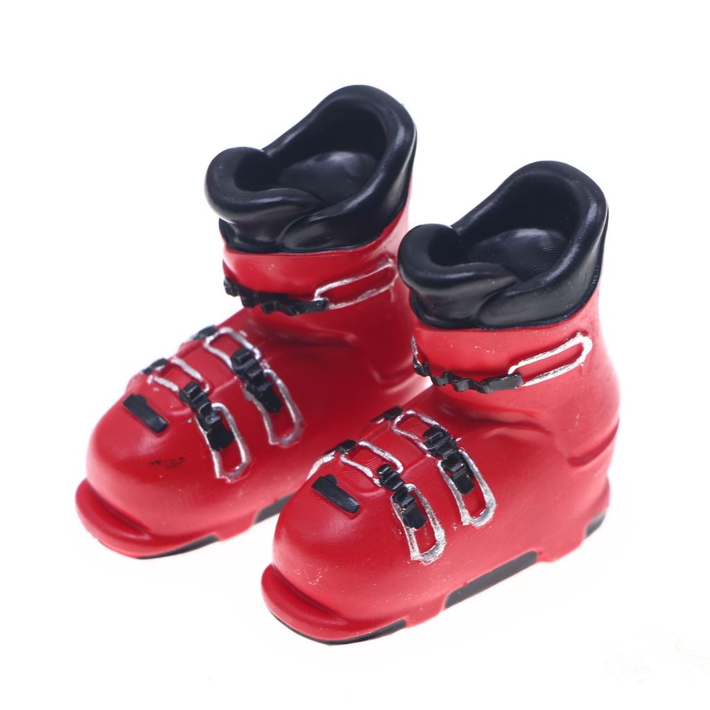 Dollhouse Mini Simulation Skating Shoes Prop Model For Kid Doll Roller Skates Decorative Gift Kids Toy Doll Accessories