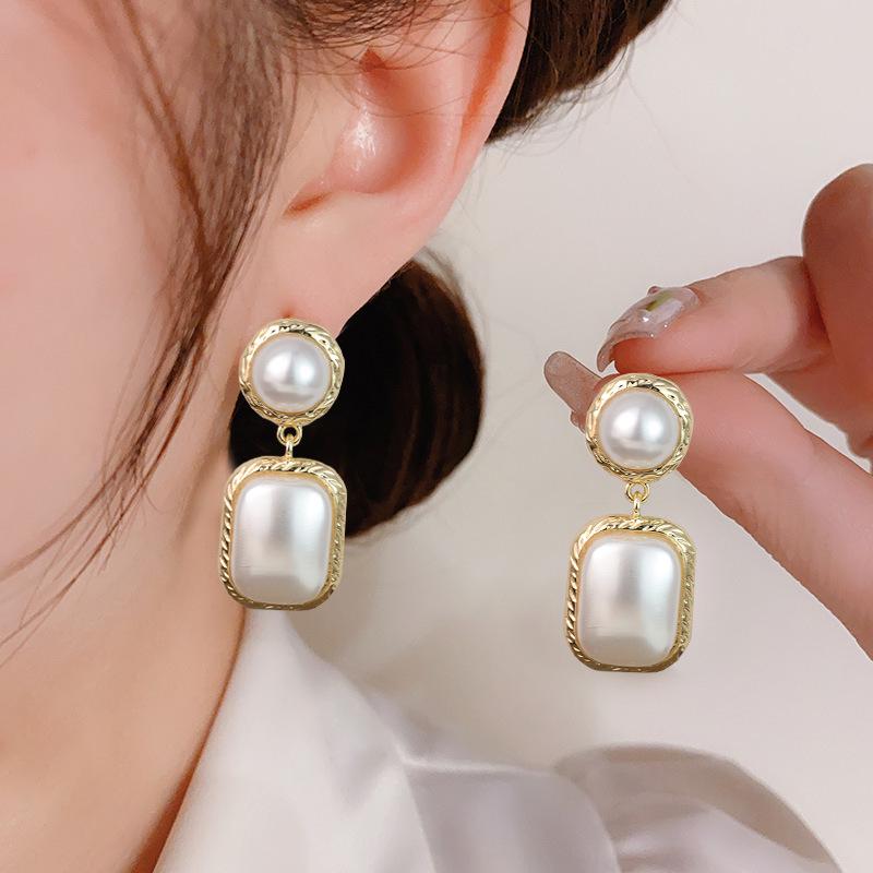 French Geometric Court-Style Dangle Earrings - Luxurious, Retro, Natural Niche Design