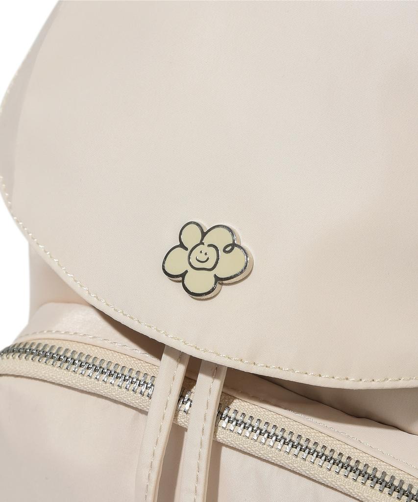 Wacky Willy Lily Cargo Backpack Small Ivory