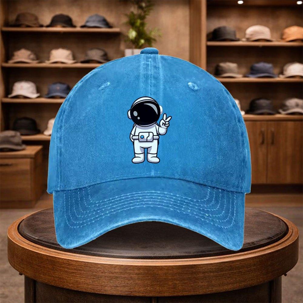 Eine stilvolle Baseballkappe mit Astronauten-Aufdruck, perfekt für lässige Ausflüge. Diese verstellbare Mütze ist für alle Jahreszeiten geeignet.