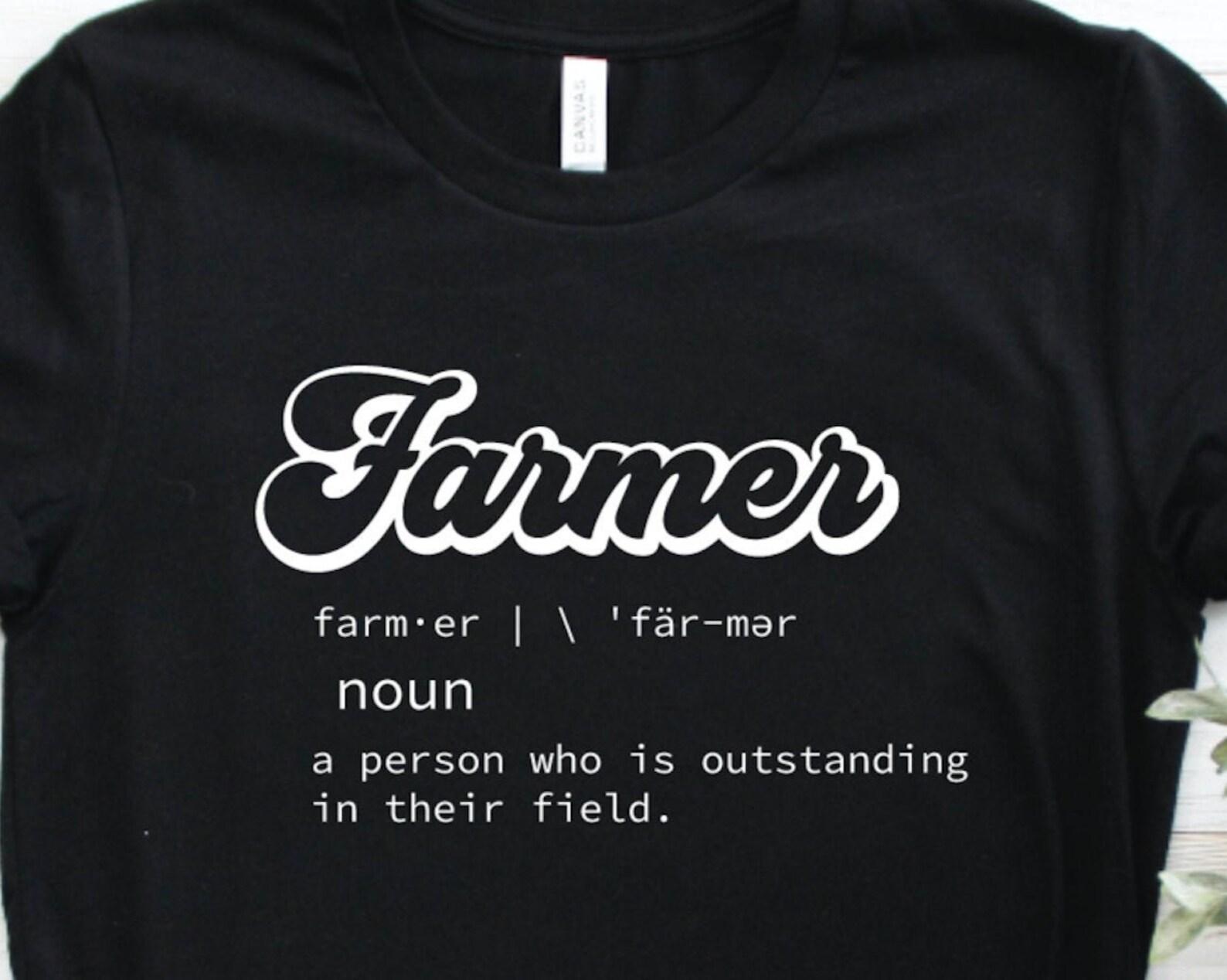 Farmer A Person Who is Outstanding in Their Field Unisex Graphic T-Shirt, Short Sleeve Tee M