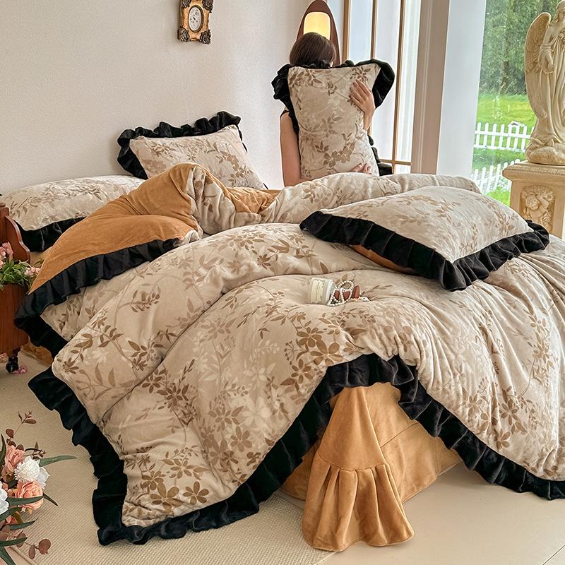 Four-Piece Set Of Thickened Milk Fleece On The Bed, High-Grade Warm Bed Sheet Quilt Cover, Coral Fleece Quilt Cover