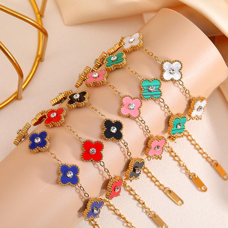 Nieuwe Vierklapper Armband Dames Sieraden Accessoires Licht Luxe Beginners Sieraden