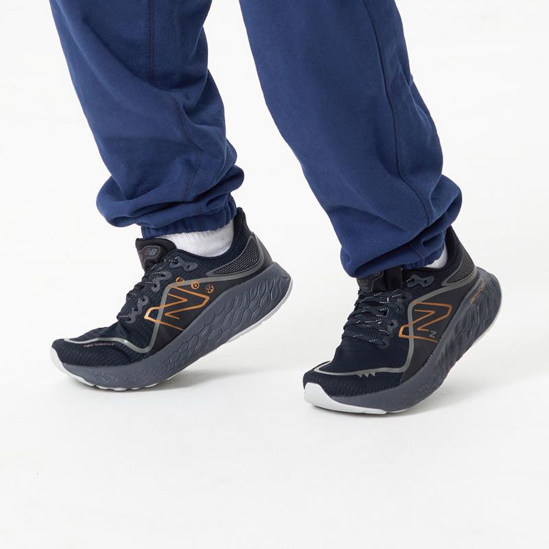 New Balance Fresh Foam X 1080v12 Permafrost 'Black Copper Metallic' Sneakers M1080V12