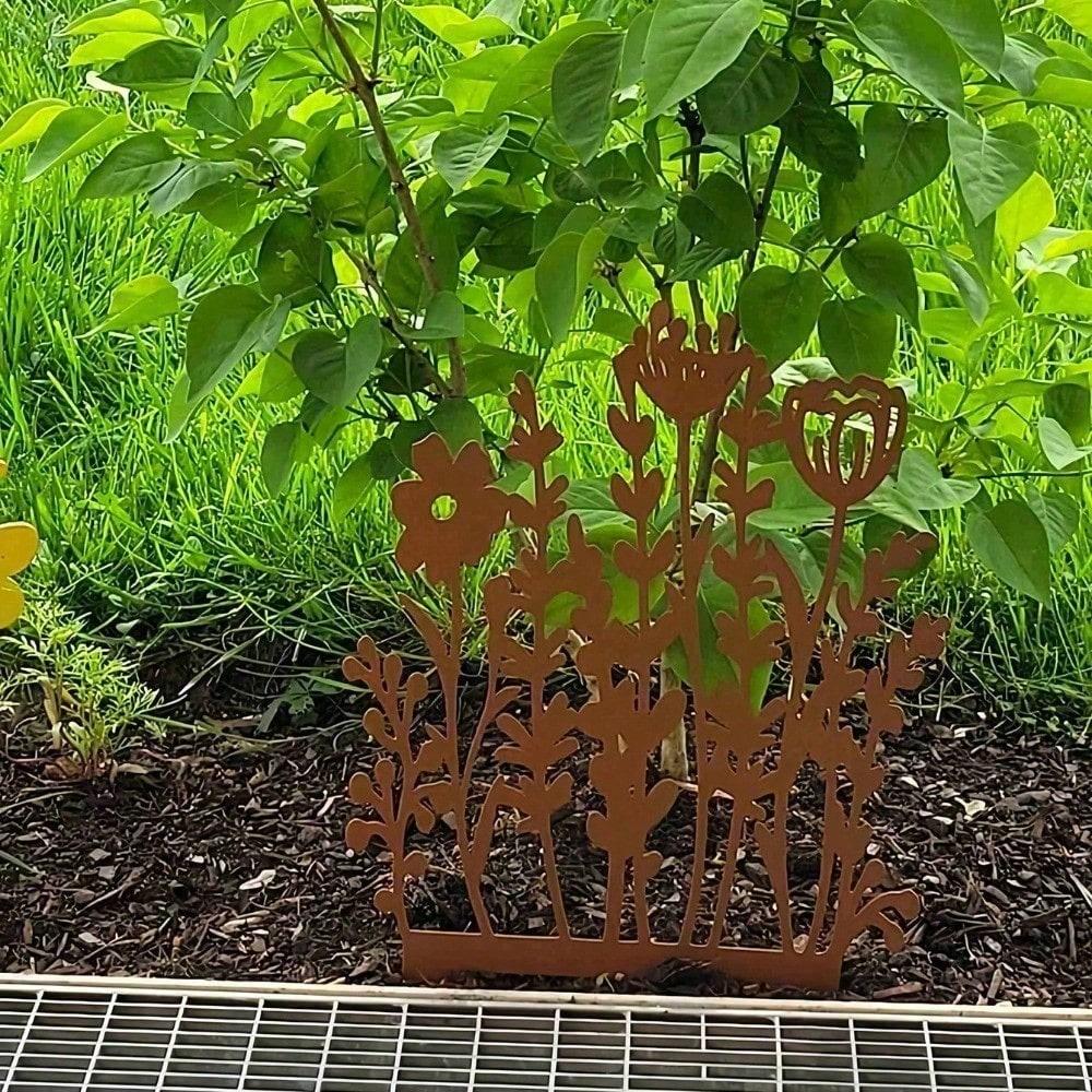 Spooky & Sweet Animal Garden Stakes: Cute Outdoor Yard Decor for Halloween, Christmas & More