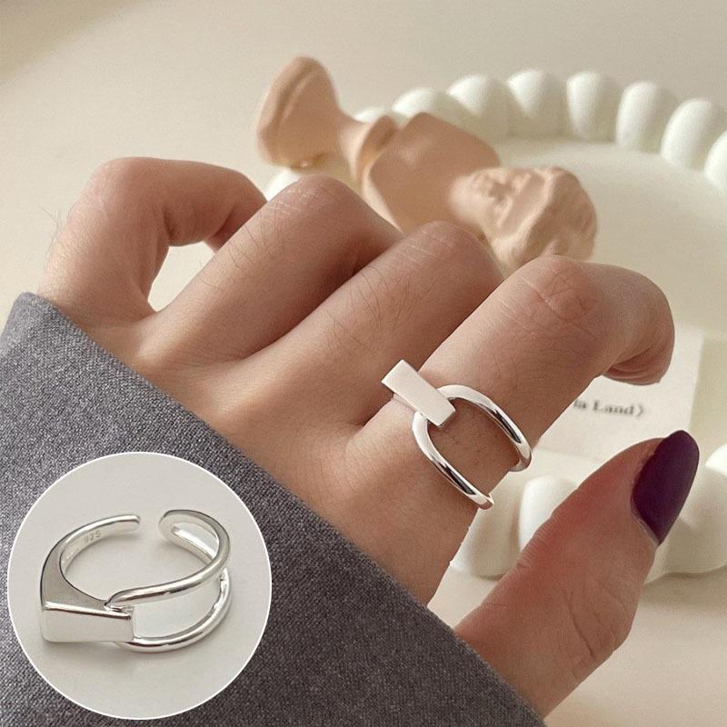 Korean S925 Silver Cross Military Flower Ring: Retro, Adjustable, Fashionable Hip-Hop Index Finger Design for Women.