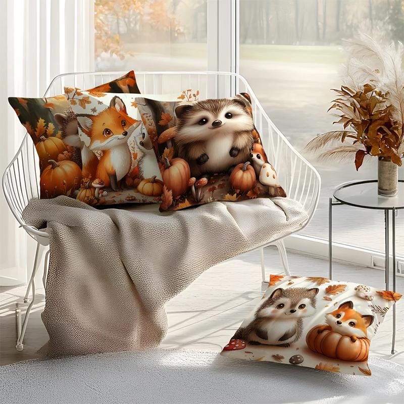 Home Decor Cute Hedgehogs & Foxes Autumn Scene Pillow Covers Pattern Cushion Cover Suitable For Sofa Bedroom Car Pillow Cover