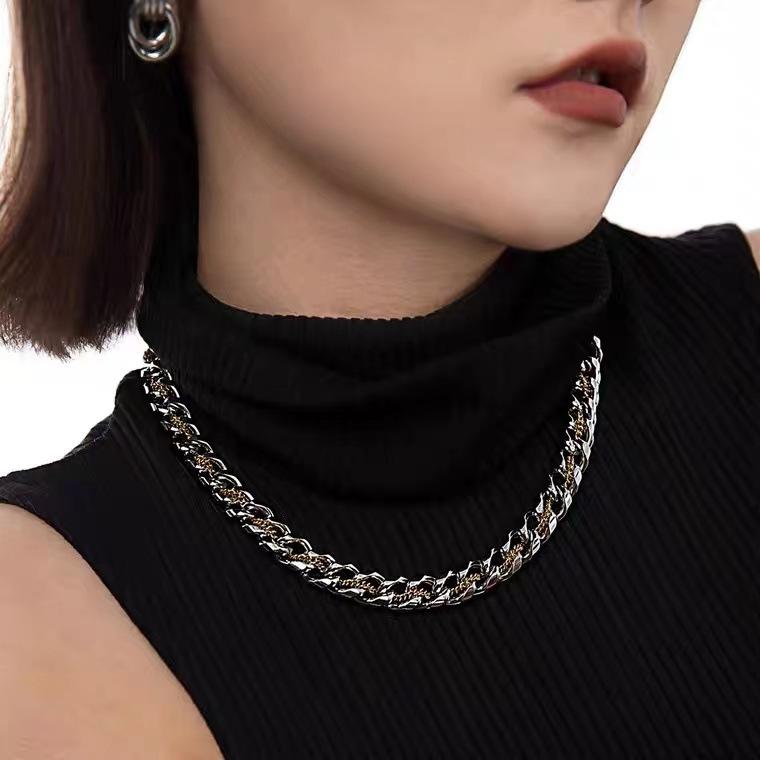 

Популярное хип-хоп трендовое парное ожерелье из титановой стали с покрытием из 18-каратного золота, тонкая цепочка с кубинской цепочкой, двойная цепочка на ключицах