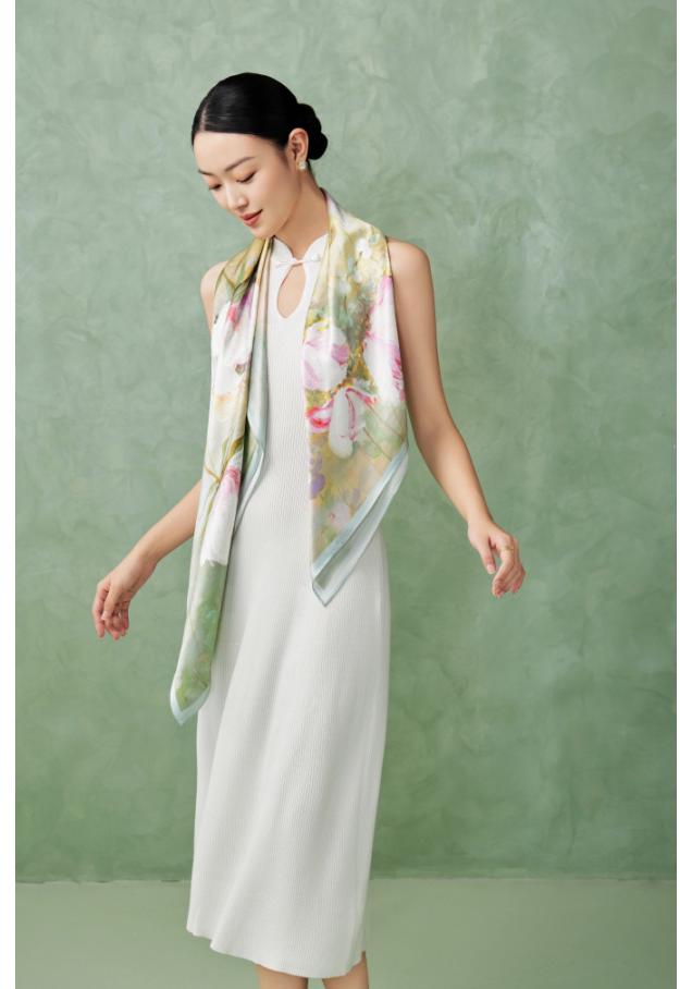 Women s Large Square Scarf Shawl - 100% Mulberry Silk, Heavyweight Plain Crepe, Light Luxury Style