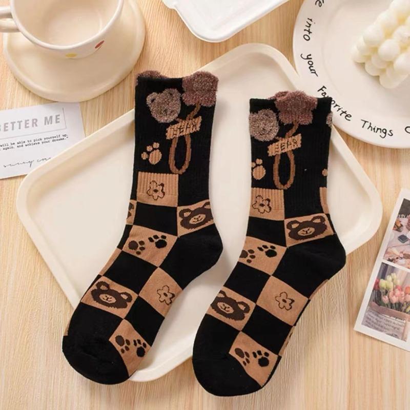 1/5 Paires Chaussettes Mi-Mollet Femme Automne Hiver Article Tendance Célèbre sur Internet Instagram Tendance Nouveau Petit Ours Mignon Tridimensionnel