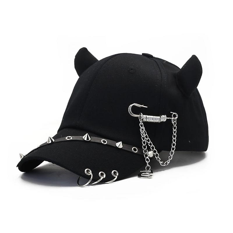 European and American personality horn iron ring baseball cap metal chain hip hop cap men and women punk hip-hop hat