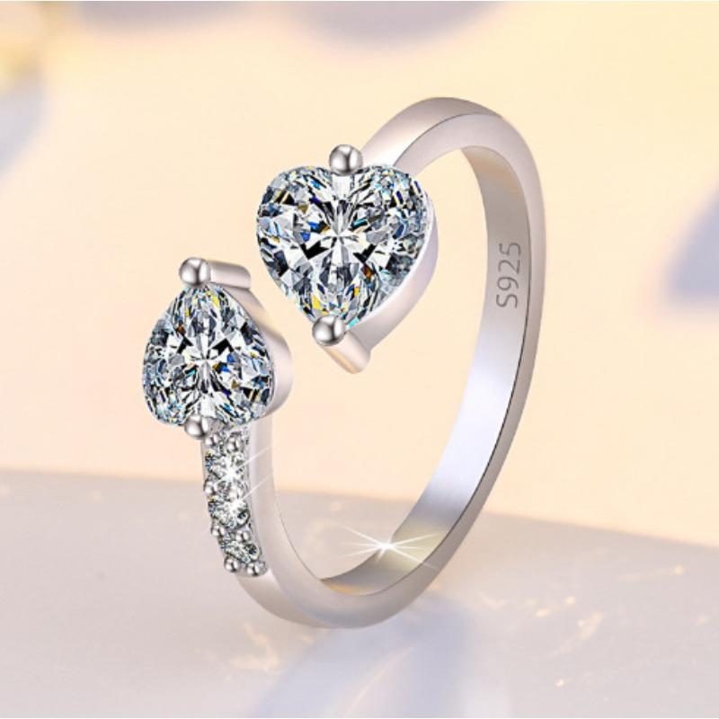 Heart-shaped Jewelry Women's Finger Ring, Elegant Wedding Ring with Six Claws and Simple Heart Design, Women's Engagement Ring Accessory