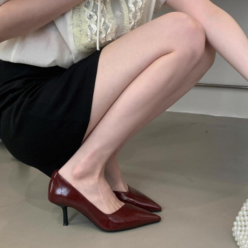 

Leopard print high heels women s spring and autumn 2025 new women s shoes black work shoes temperament pointed head shallow mouth stiletto single shoe 35