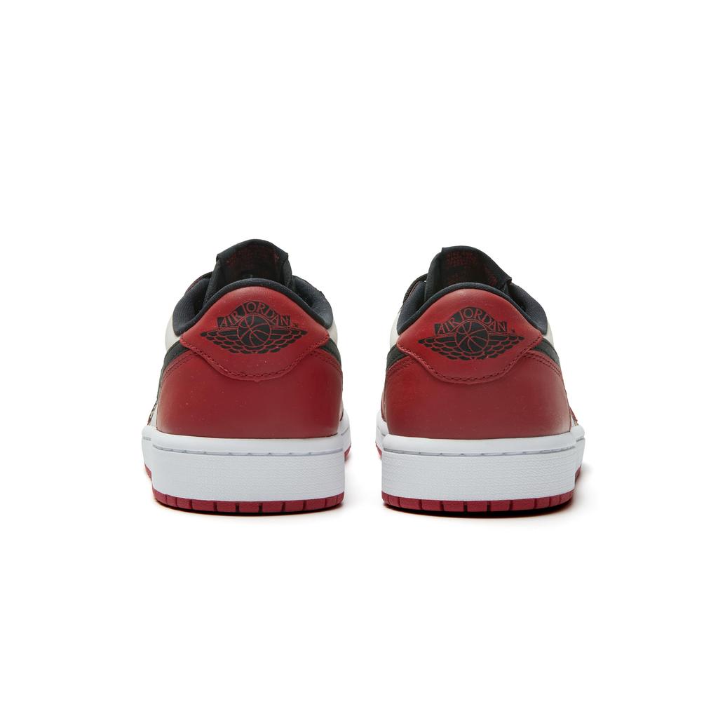 Jordan Air Jordan 1 Slip Resistant Abrasion Resistant Low top Vintage Basketball Shoes Women's Black Red CZ0775-046(Team575-)