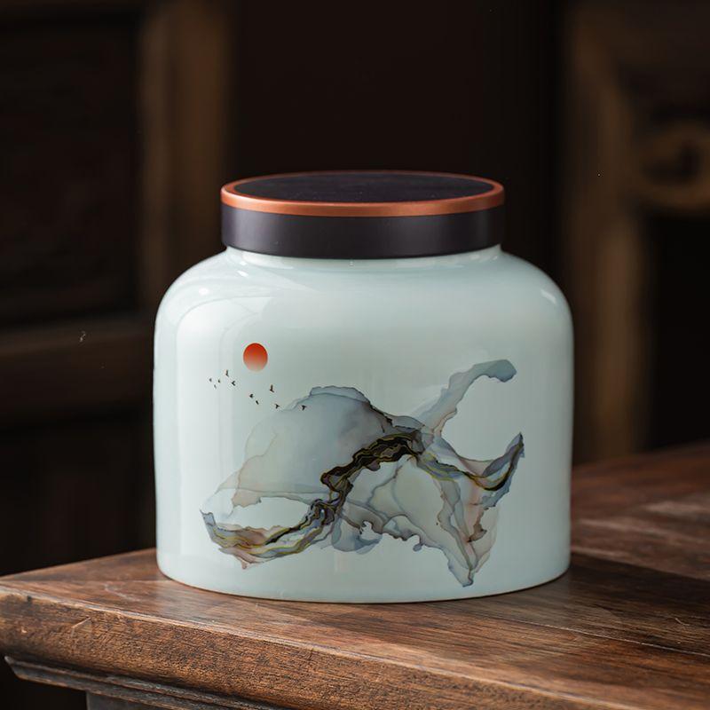 Vintage Sealed Moisture-proof Tea Canister Nut Candy Storage Container Coffee Bean Food Storage Jar Desktop Ornament Home Decor