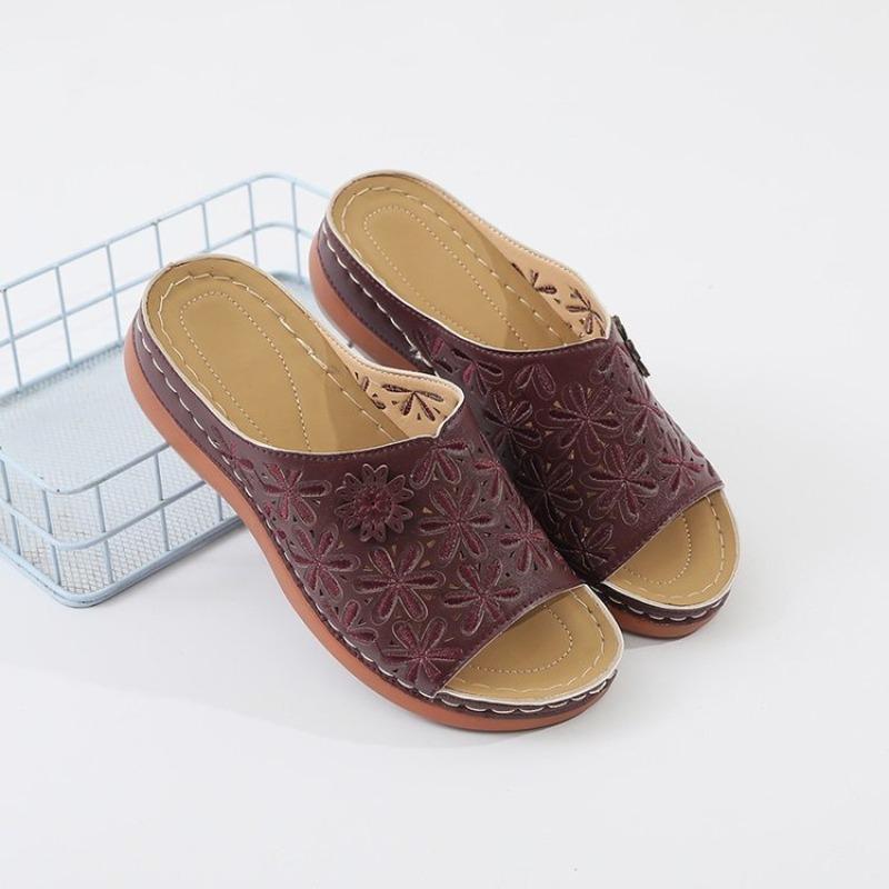 New large size round head retro solid color women's sandals hollowed out and comfortable wedge heels slippers