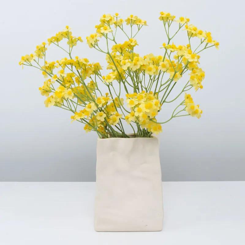 Wedding Decor Artificial Flowers Silk Small Daisy Plant Auditorium Decoration Fake Flower Simulation Yellow Chamomile Branches