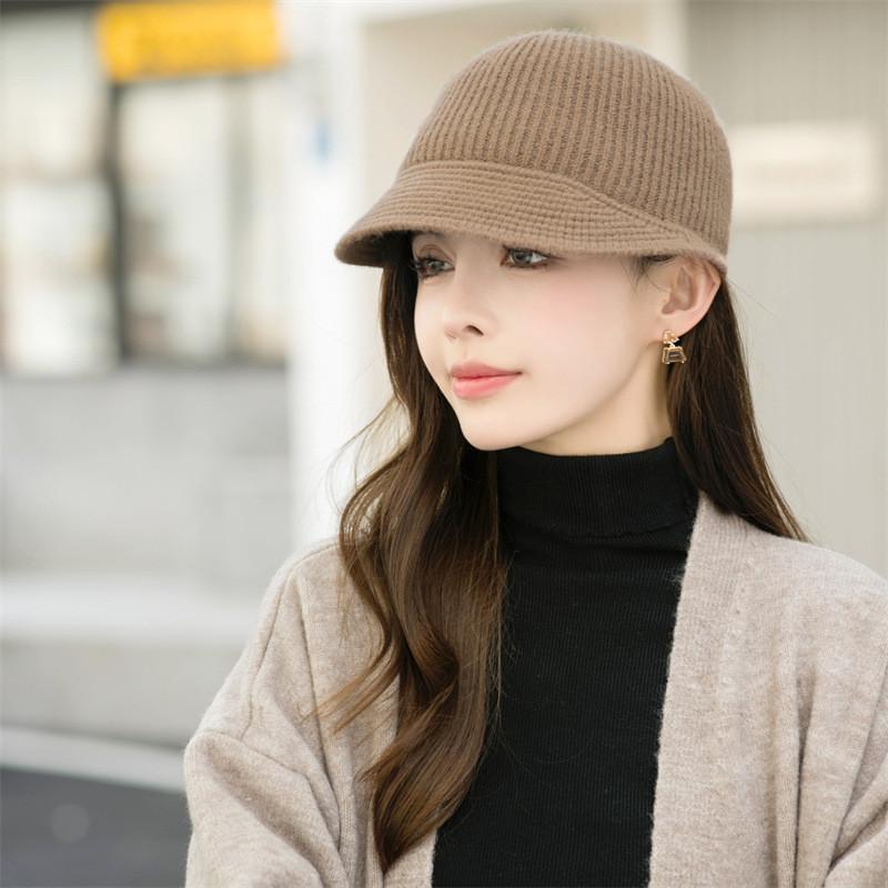 New Women's Duck Tongue Hat Autumn And Winter Fashion Sense Striped Small Headband Ladies Knitted Equestrian Hat