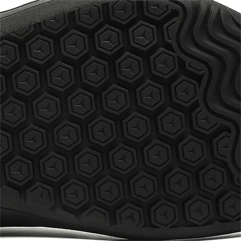 Мужские повседневные босоножки унисекс большого размера модные кроссовки минималистичные — фото 4