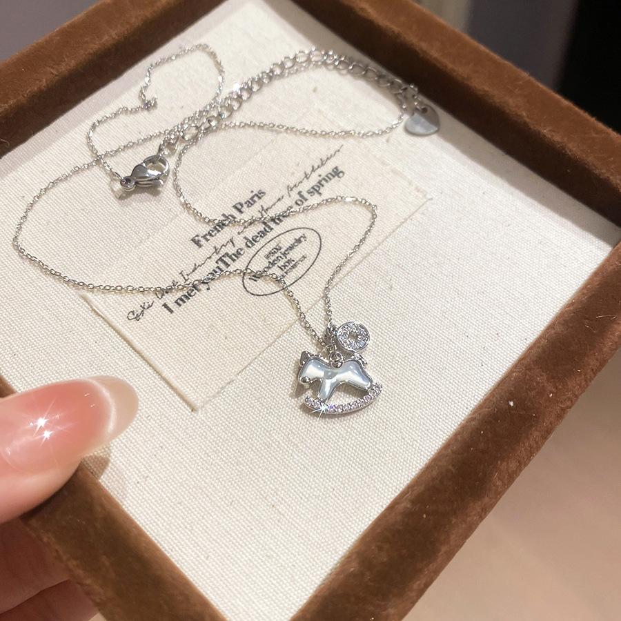 Zircon Fritillary Birthday Pony Necklace New Chinese Temperament Clavicle Chain Necklace
