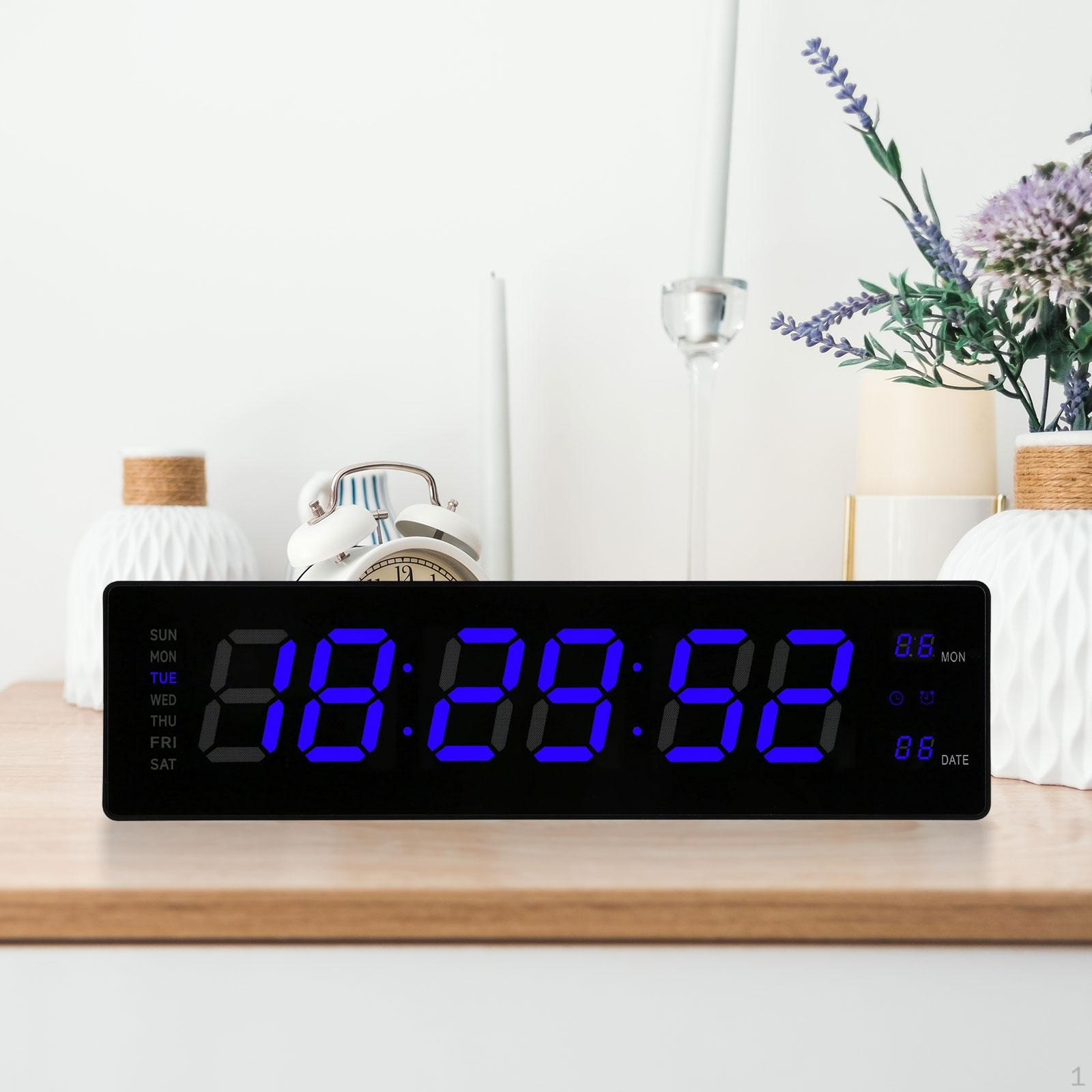 

Desk Digital Clock with Date LED Desktop Alarm for Hall Beside Bedroom Green