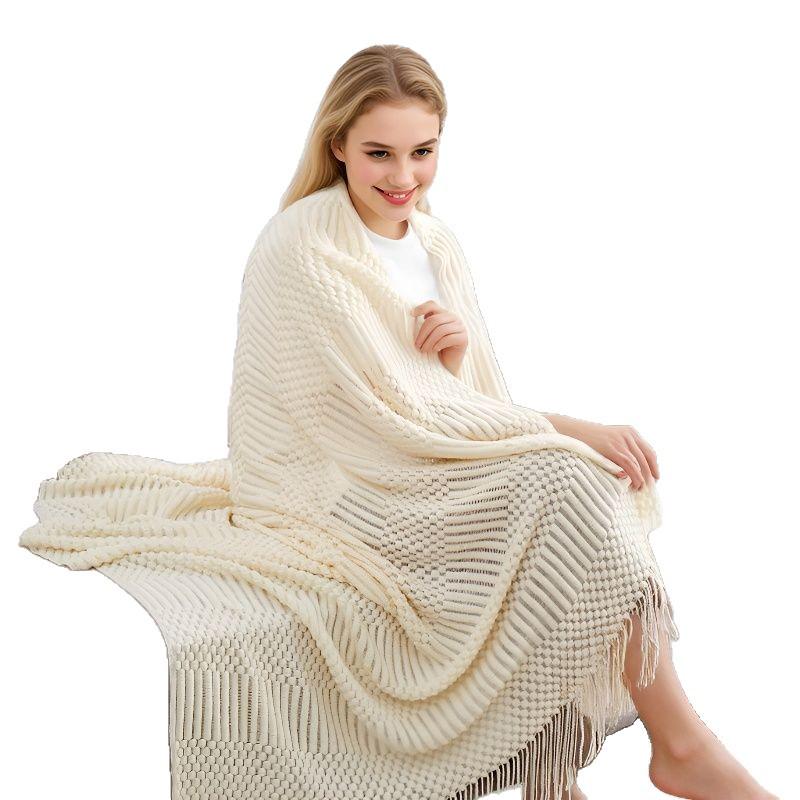 Nordische Woll-Sofa-Decke - Herbst/Winter Gemütlich Gestrickt für Klimaanlage, Weihnachten, Autonickerchen und Kissen