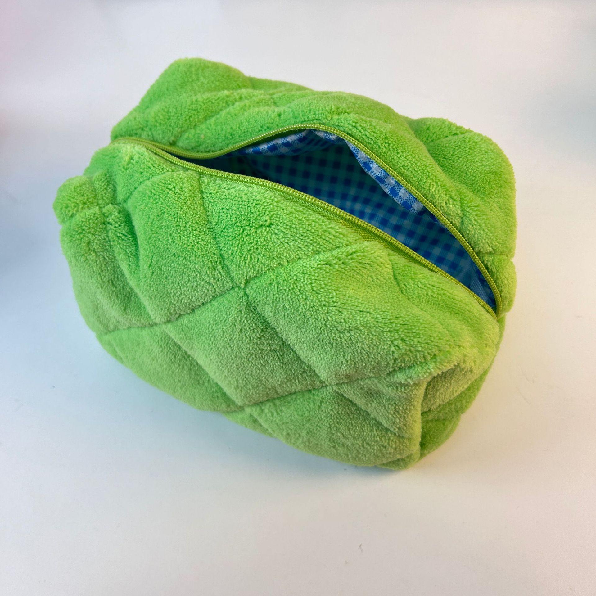 

Новая стильная женская косметичка Macaron: Большая вместительная плюшевая сумка для стирки 17.5 x 10.5 x 10 cm зелёный