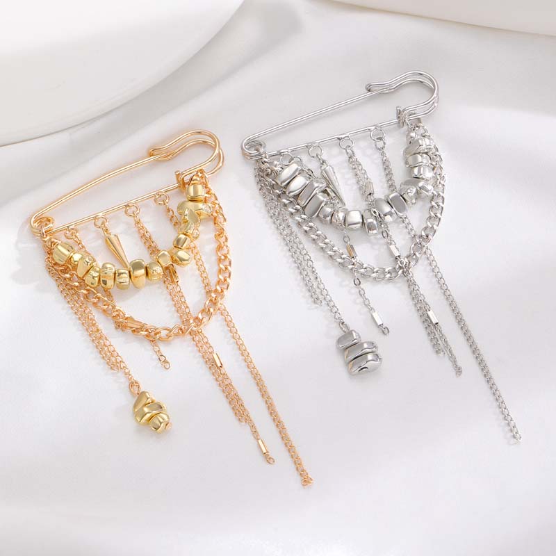 Spilla con Catena a Nappa in Metallo CCB alla Moda per Donna Gotica Colore Argento Irregolare Fatta a Mano con Catena di Perline Spilla Gioiello Accessorio