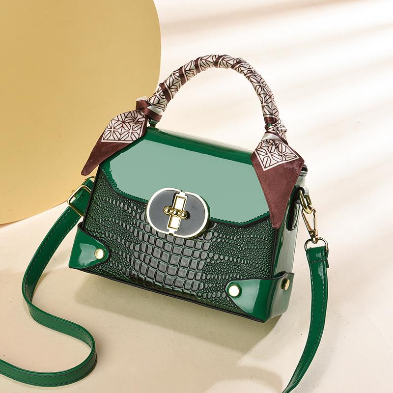 Cross-border women's bag bag quality handbag bright leather alligator pattern stone pattern shoulder bag atmospheric bag bags