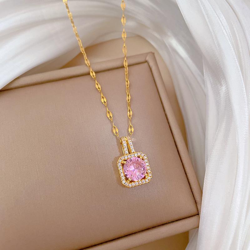 Titanium Steel Korean Fashion Square Diamond Necklace Female Smart Zircon Geometric Pendant Item Jewelry