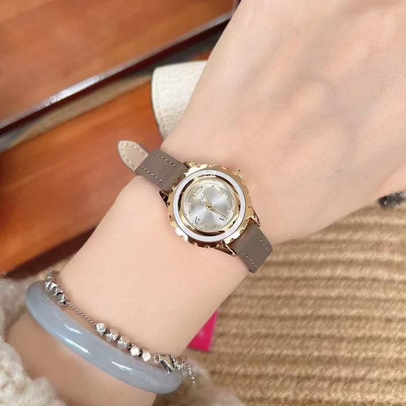 Spring Belt Women'S Watch High-End Elegant Small Dial
