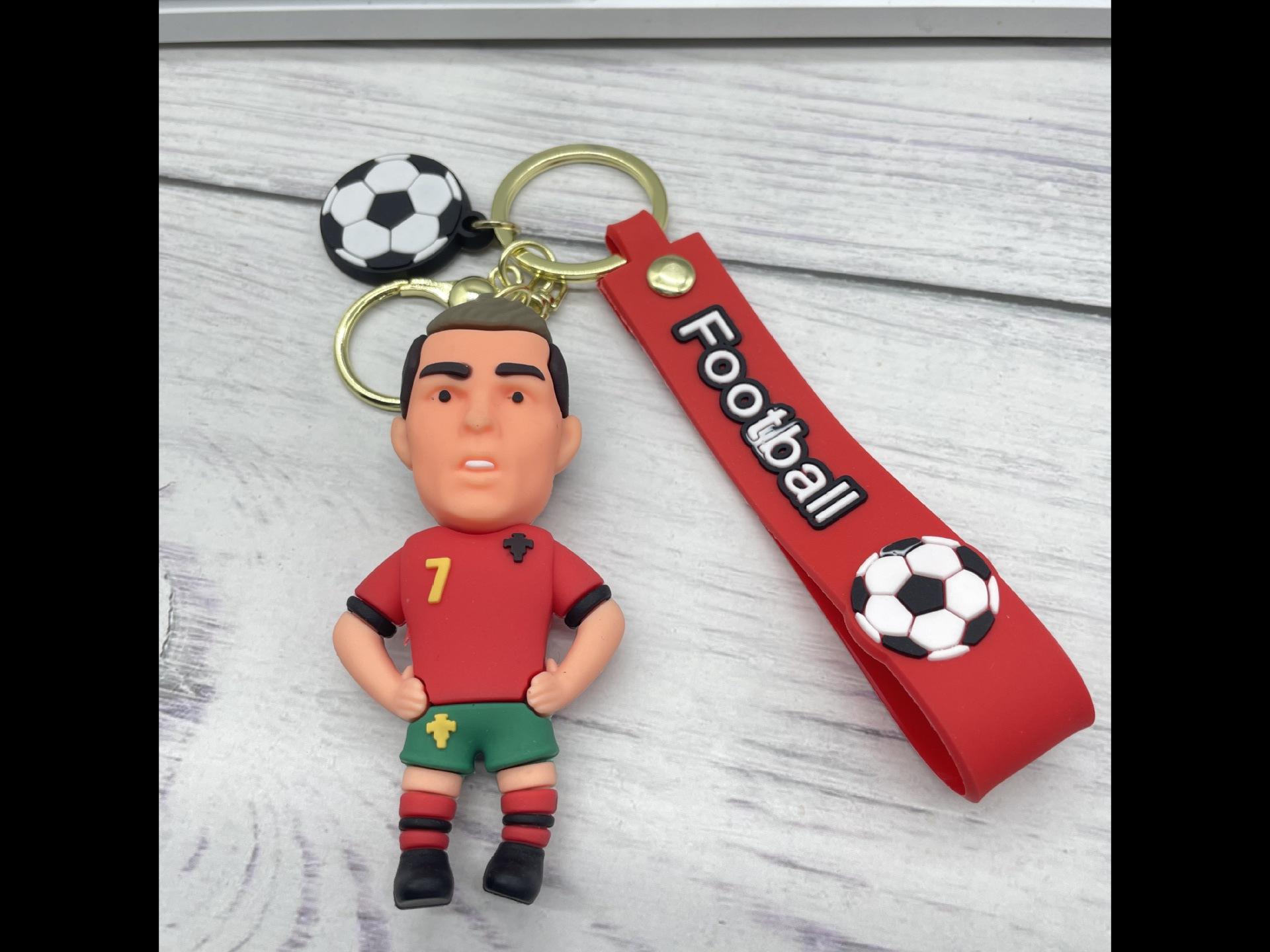 Futbola zvaigznes Ronaldo figūriņas atslēgu piekariņš