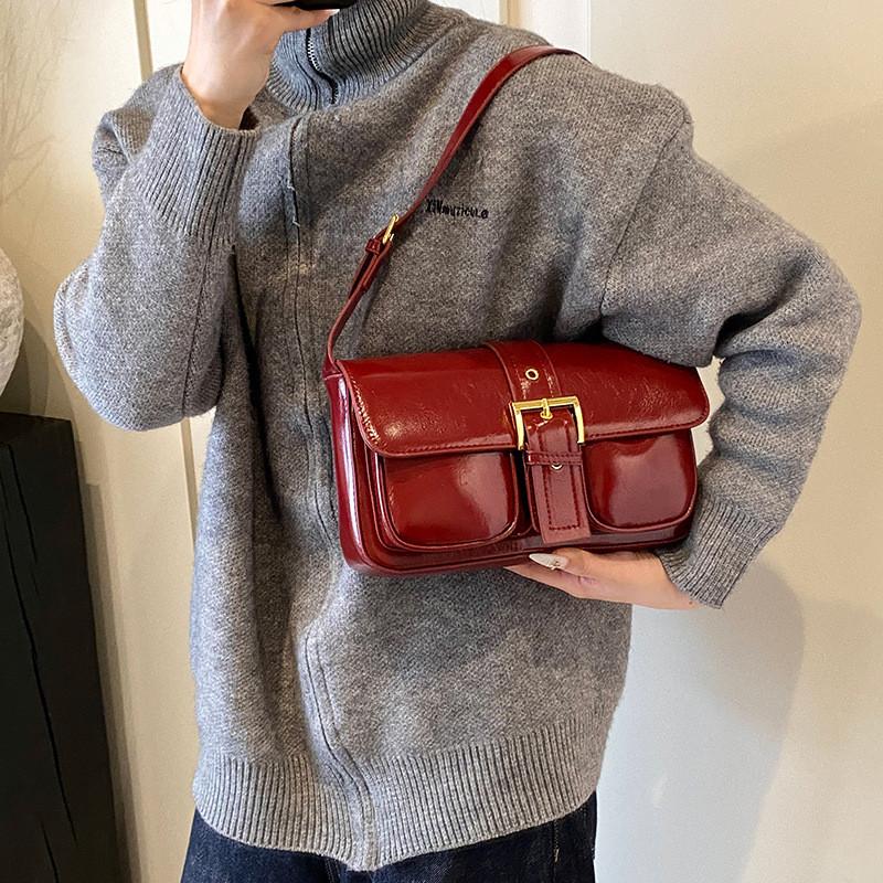 Ielgy Retro Autumn Winter All-Match Fashion Messenger Bag Ladies One-Shoulder Underarm Work Small Square Bag