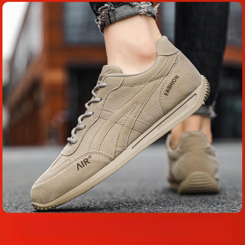 New Lightweight Flat Outdoor Running Breathable Solid Color Casual Board Shoes for Men Sports Shoes Zapatillas Deporte Sneakers