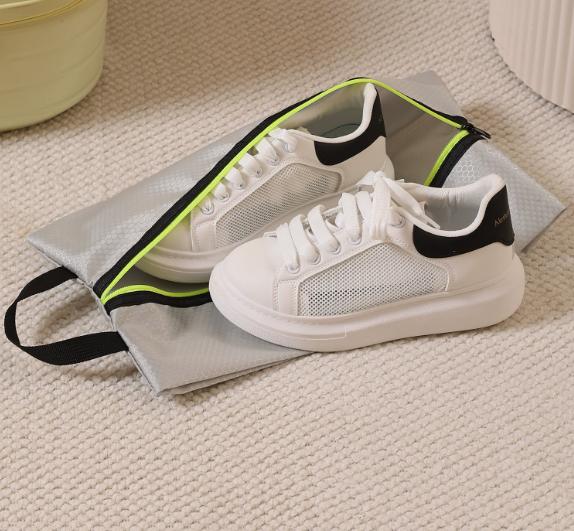 

Oxford cloth mesh travel shoe bag, lightweight waterproof storage bag, portable sports shoe shoe storage bag світло-сірого кольору