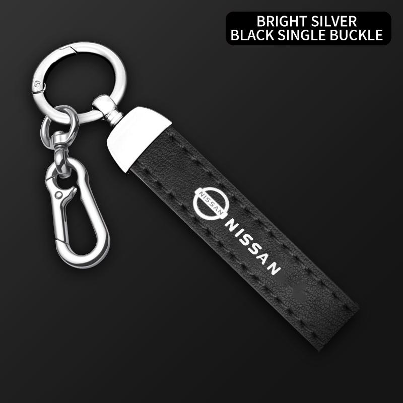 Car Key Chain Metal 360 Degree Rotating Buckle For Nissan Murano Navara Qashqai X-trail Patrol NV200 Note Frontier Accessories