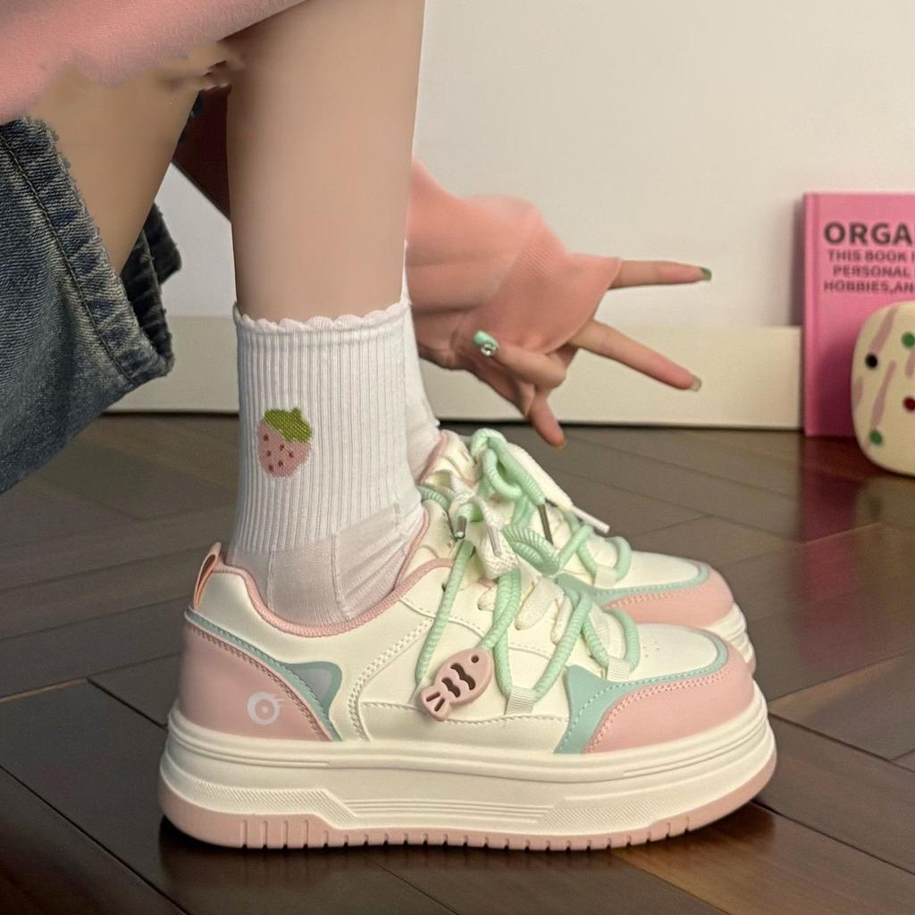 Cherry blossom powder board shoes women's shoes spring and autumn 2025 new explosive cat eats fish high value super soft thick sole white shoes