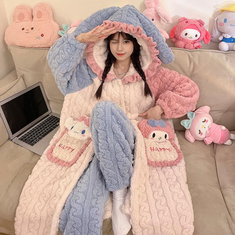 Women s Winter Coral Fleece Pajama Robe Set