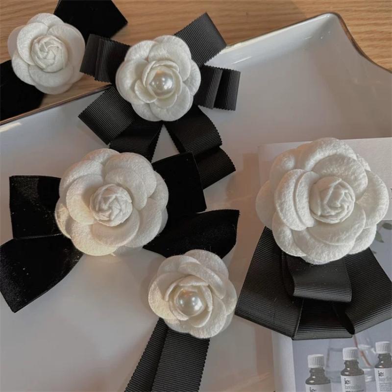 Prancūziškas vintažinis audinio meno peteliškės segės kamelijos gėlės korsazo smeigtukai marškinių apykaklės aksesuarai mados papuošalai dovanos moterims